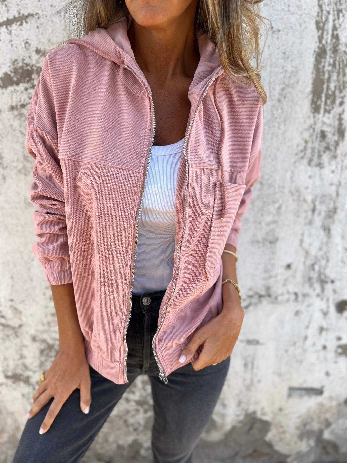 ARIELLEE - FREIZEITJACKE MIT KAPUZE UND REISSVERSCHLUSS